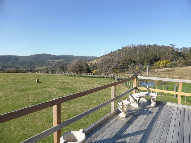 130 The Avenue, Ellendale TAS 7140