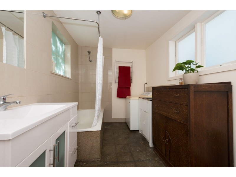 176 Warwick Street, West Hobart TAS 7000