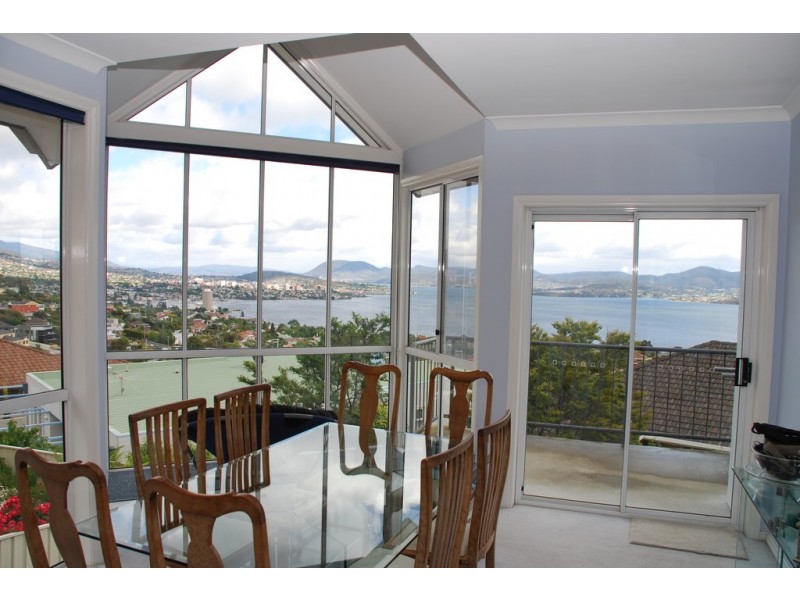 4 Virginia Court, Sandy Bay TAS 7005