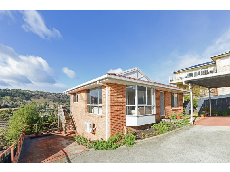 2/9 Donald Court, Glenorchy TAS 7010