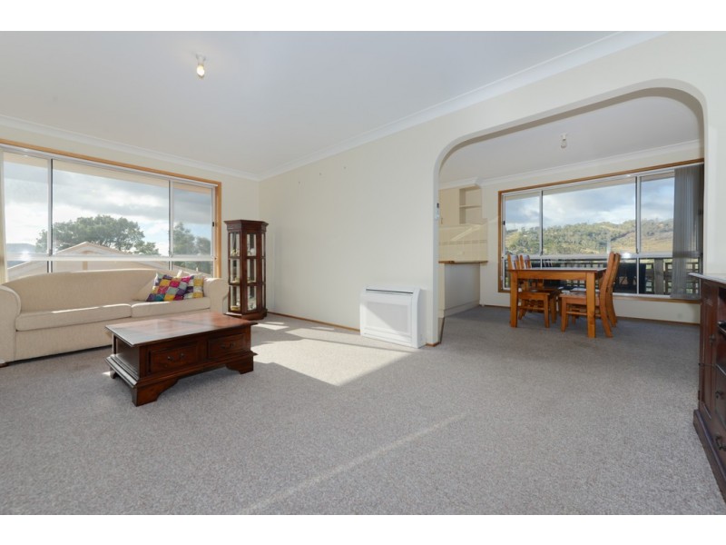 2/9 Donald Court, Glenorchy TAS 7010