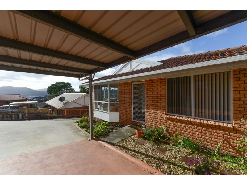 2/9 Donald Court, Glenorchy TAS 7010