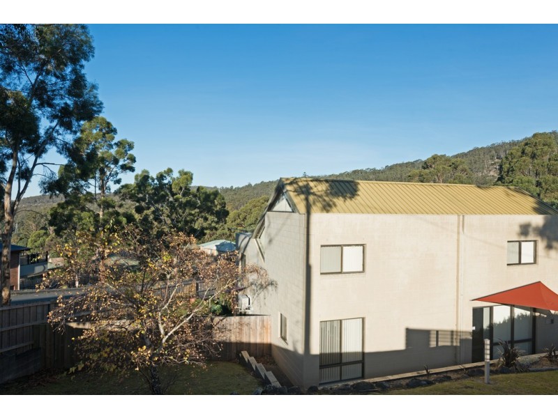 2/197 Strickland Avenue, South Hobart TAS 7004