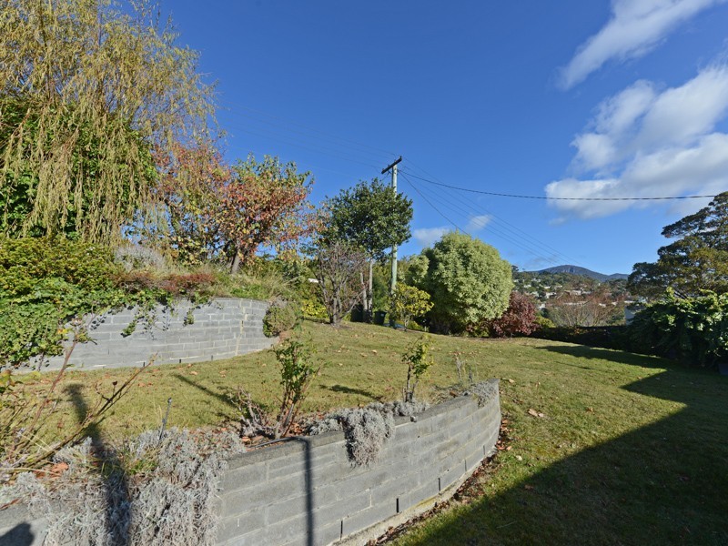 6 Beddome Street, Sandy Bay TAS 7005