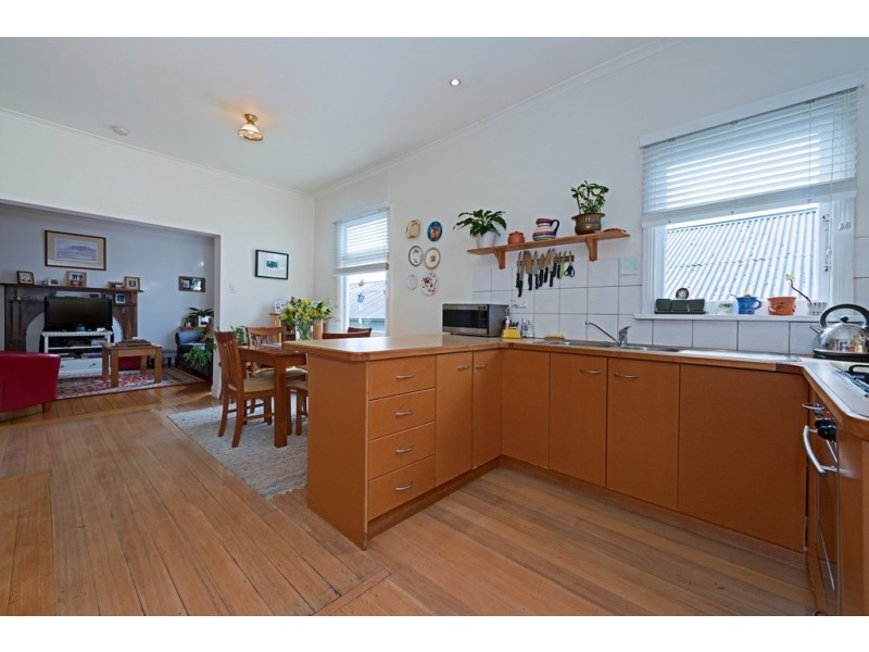 12 Gourlay Street, West Hobart TAS 7000