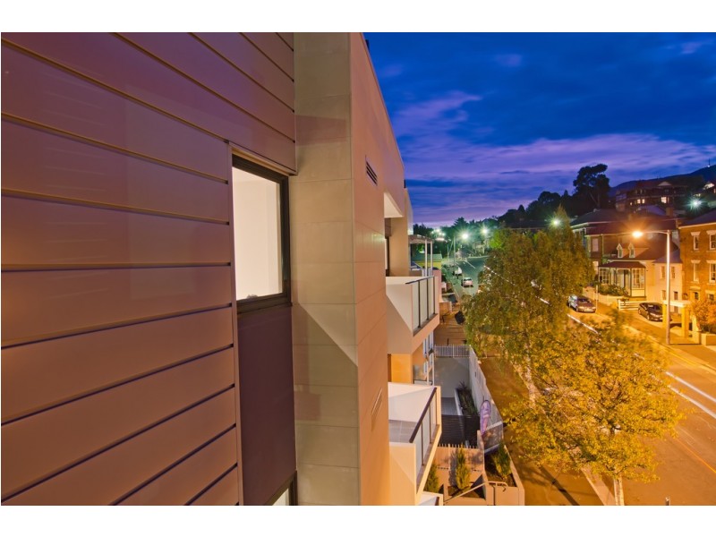 37/166 Bathurst Street, Hobart TAS 7000
