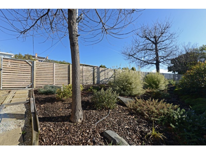 23B McAulay Road, Sandy Bay TAS 7005