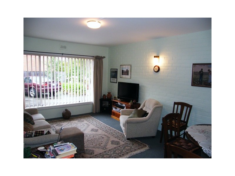 2/4 Dodson Street, Rosetta TAS 7010