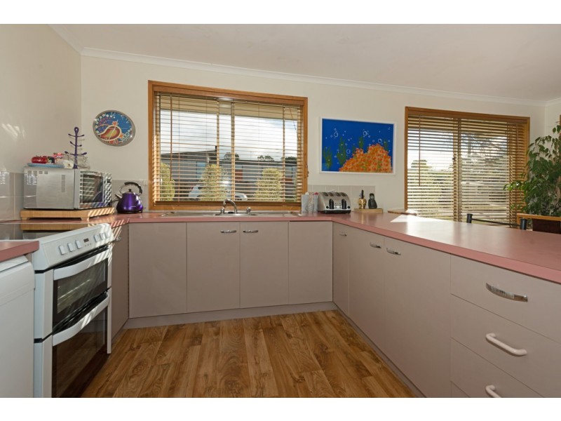 6 Gormley Drive, Kingston TAS 7050