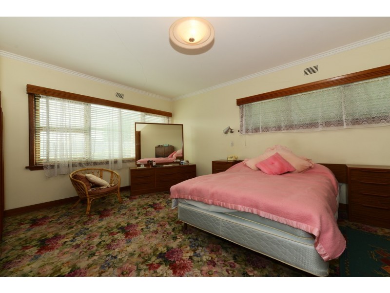 1 Hildern Street, New Town TAS 7008