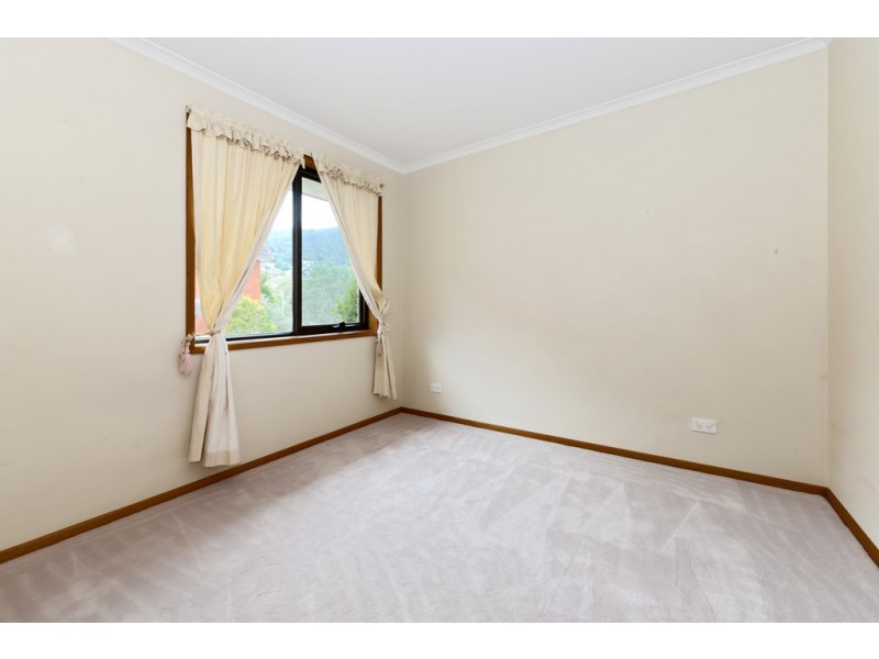 1/11 Solana Place, Sandy Bay TAS 7005
