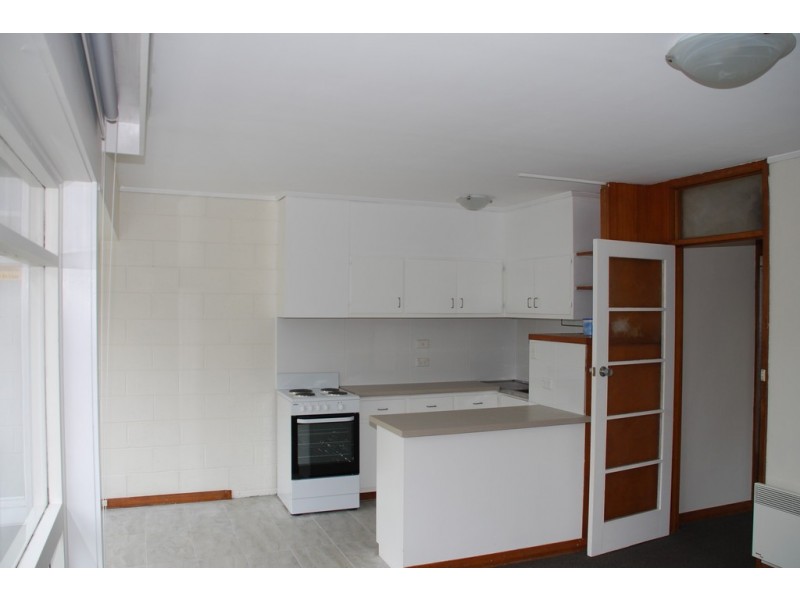 1/16B Stoke Street, New Town TAS 7008