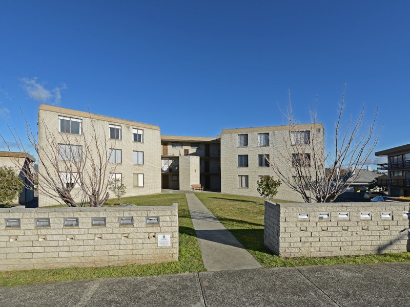 15/9 Alma Street, Bellerive TAS 7018