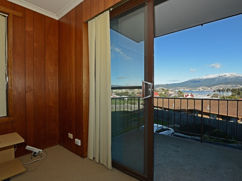 15/9 Alma Street, Bellerive TAS 7018