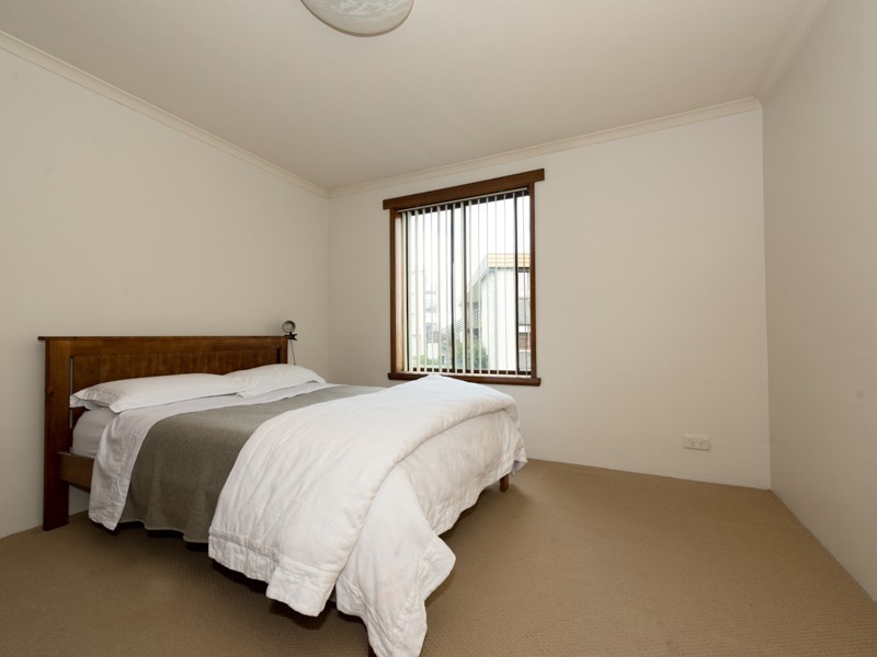 15/9 Alma Street, Bellerive TAS 7018