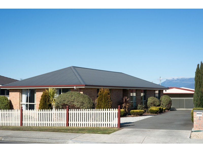 4 Madison Avenue, Brighton TAS 7030