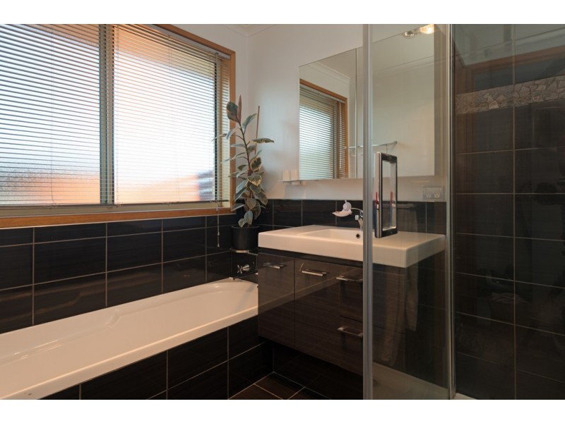 4 Madison Avenue, Brighton TAS 7030