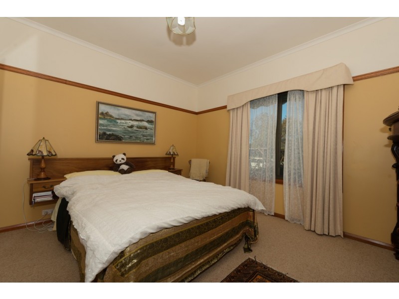 17 Esplanade North, Snug TAS 7054