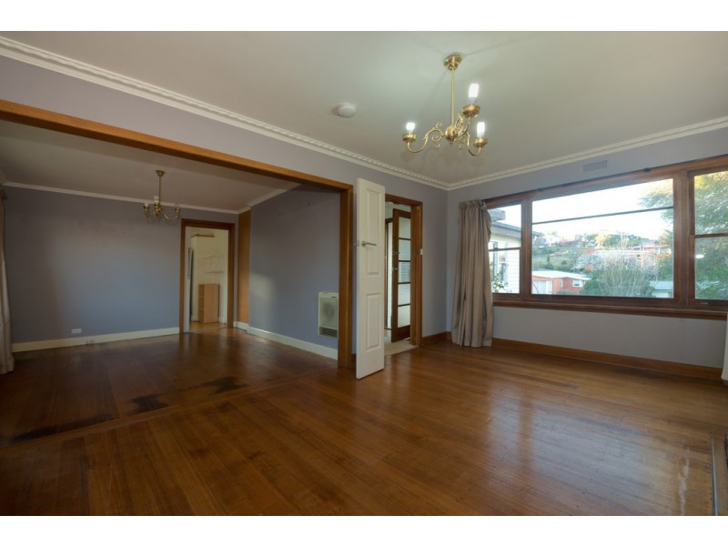 14 Girrabong Road, Lenah Valley TAS 7008