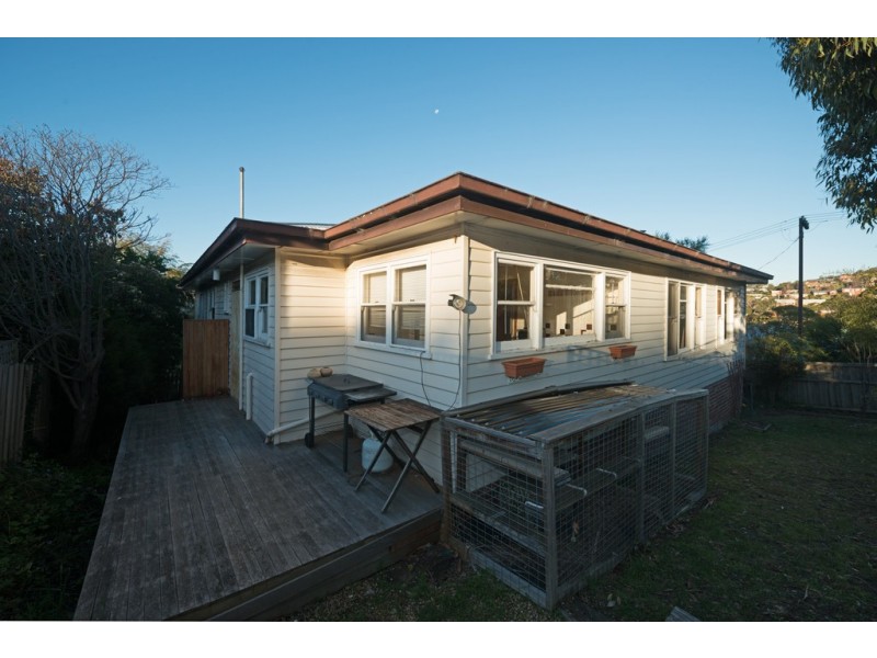 14 Girrabong Road, Lenah Valley TAS 7008