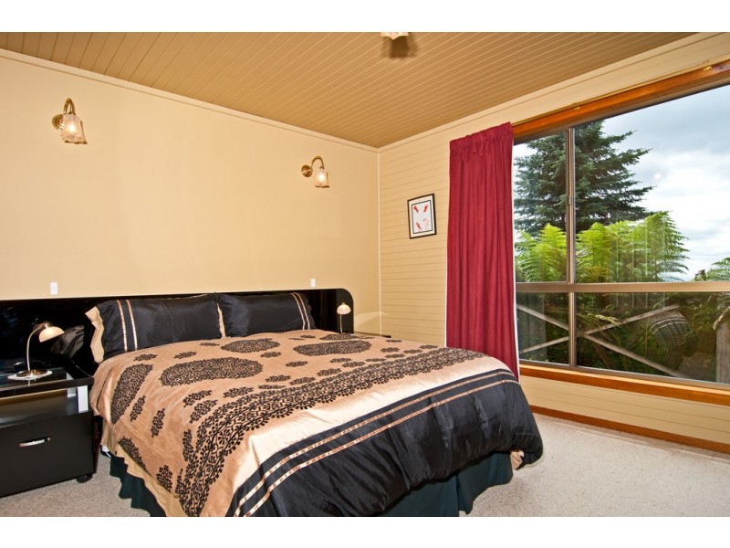 25 Grays Road, Fern Tree TAS 7054