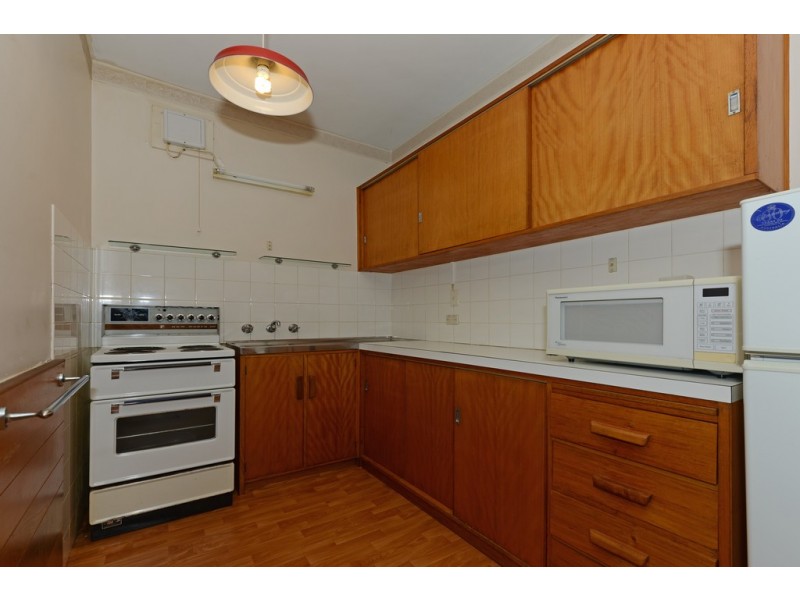 15 Heathcombe Crescent, Sandy Bay TAS 7005