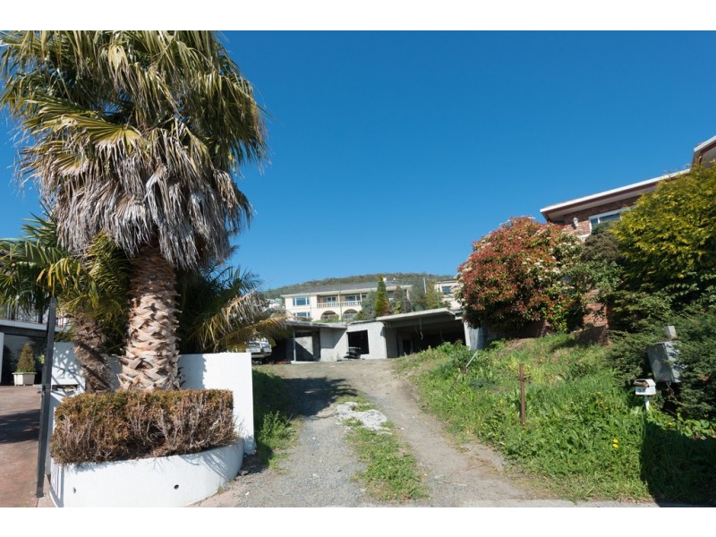 30 Shepherd Street, Sandy Bay TAS 7005