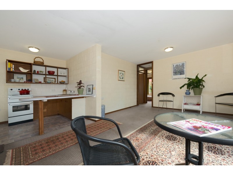 2/2 Onslow Place, Mount Nelson TAS 7007