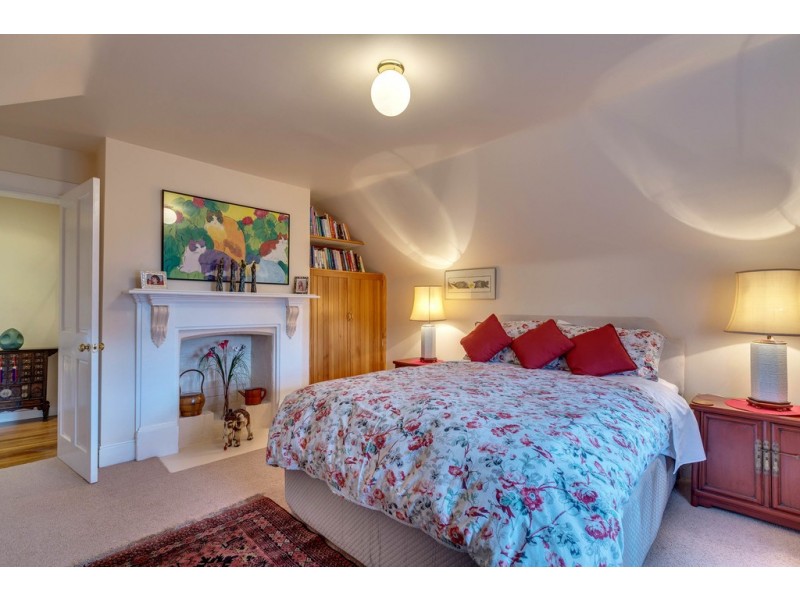 6 Morris Avenue, Taroona TAS 7053