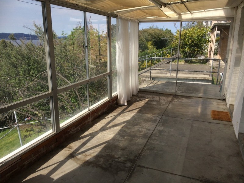 6 Beddome Street, Sandy Bay TAS 7005