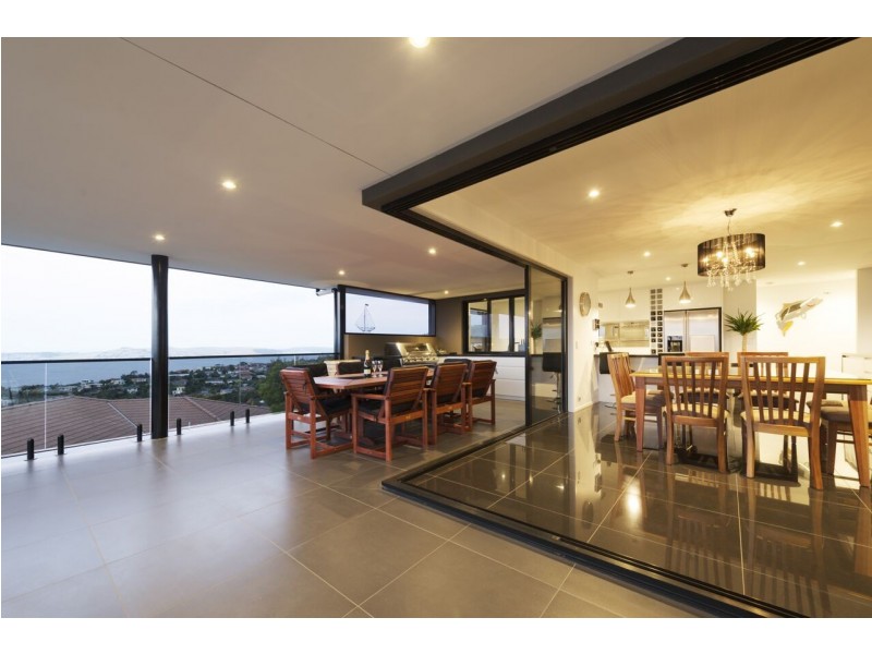 70 Lipscombe Avenue, Sandy Bay TAS 7005