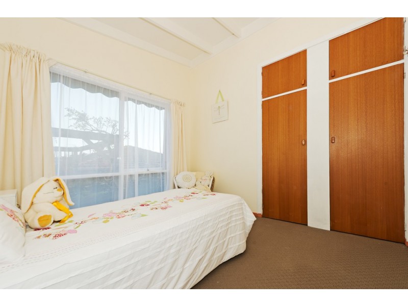 7 St Helens Street, Lindisfarne TAS 7015