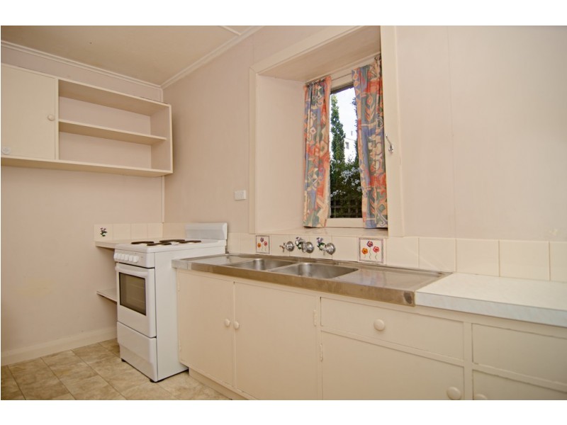 1 Lincoln Street, Sandy Bay TAS 7005