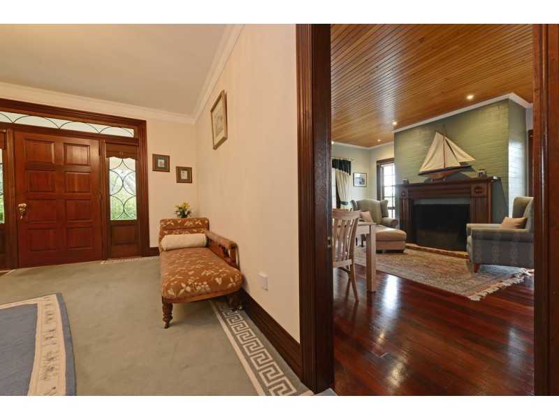 8 Morris Avenue, Taroona TAS 7053