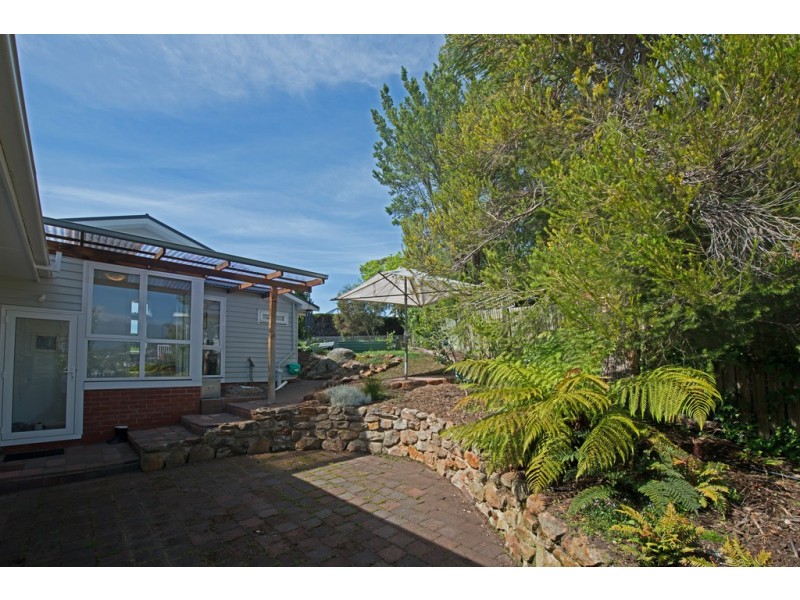 12 Longview Avenue, Sandy Bay TAS 7005