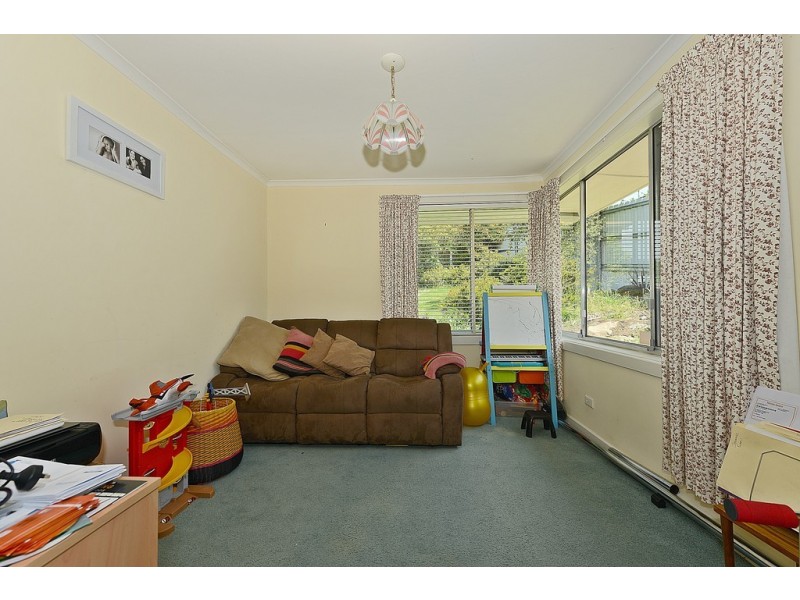 28 Girrabong Road, Lenah Valley TAS 7008