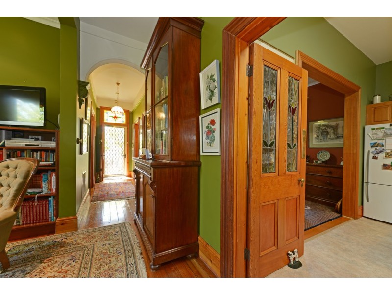 6 Powell Street, Sandy Bay TAS 7005