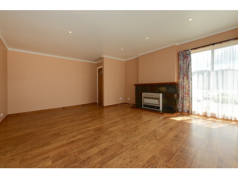 8 Waratah Road, Risdon Vale TAS 7016