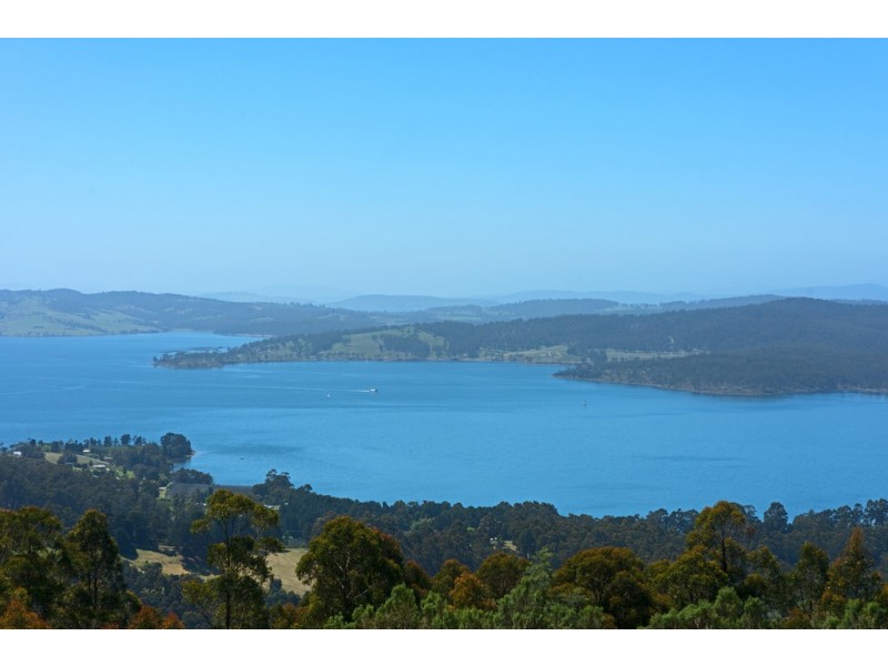 194 Devlyns Road, Birchs Bay TAS 7162