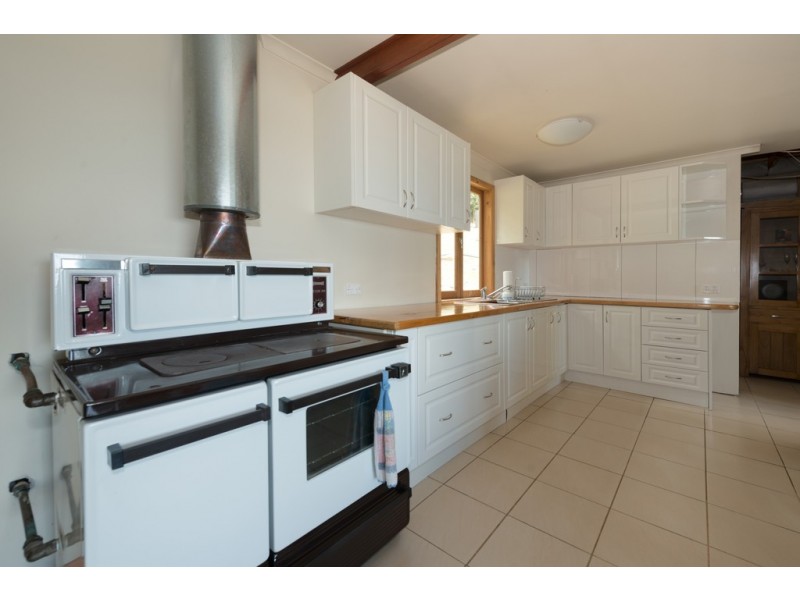 194 Devlyns Road, Birchs Bay TAS 7162