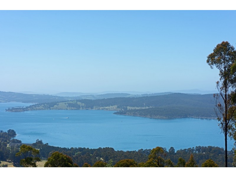 194 Devlyns Road, Birchs Bay TAS 7162