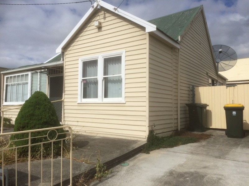 2 Thomas Street, North Hobart TAS 7000