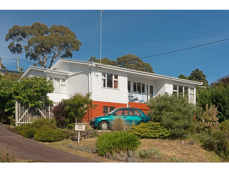 240 Nelson Road, Mount Nelson TAS 7007