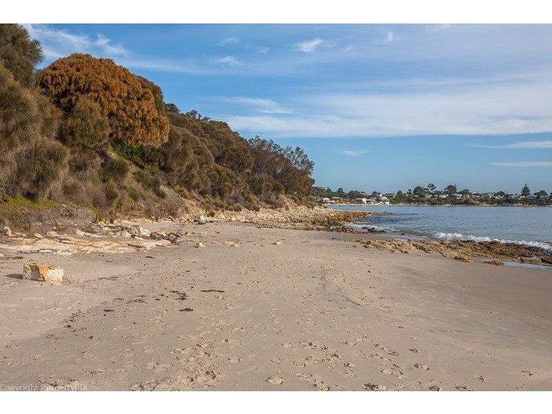 110 Spitfarm Road, Opossum Bay TAS 7023