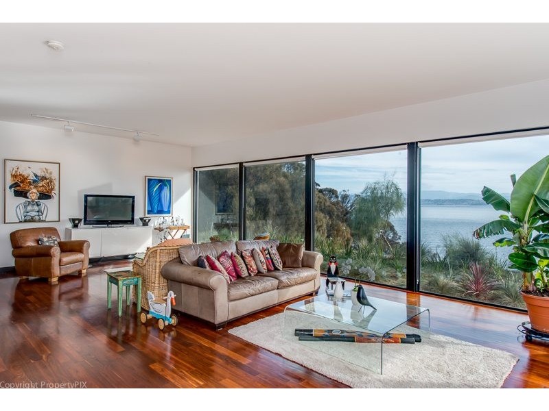 110 Spitfarm Road, Opossum Bay TAS 7023