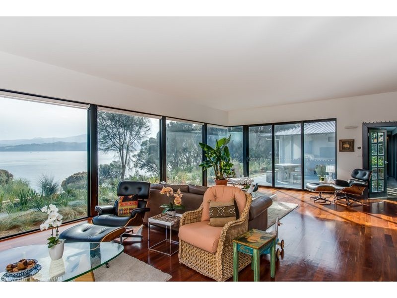 110 Spitfarm Road, Opossum Bay TAS 7023
