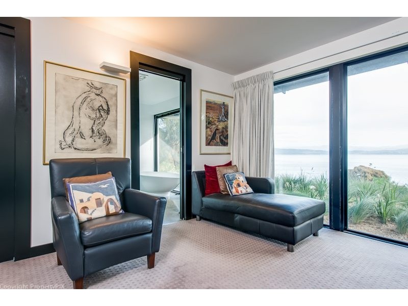 110 Spitfarm Road, Opossum Bay TAS 7023