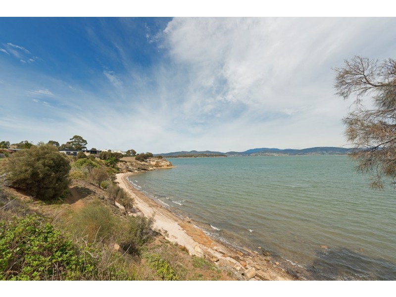 22 Brady Street, Midway Point TAS 7171