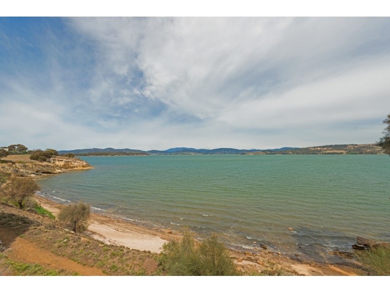 22 Brady Street, Midway Point TAS 7171