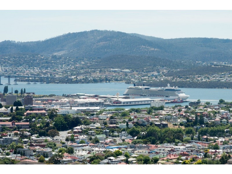 24 Caroline Street, Dynnyrne TAS 7005